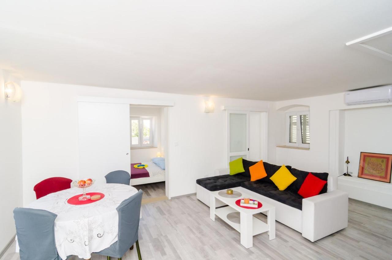 Apartment Jasmin ดูบรอฟนิก ภายนอก รูปภาพ